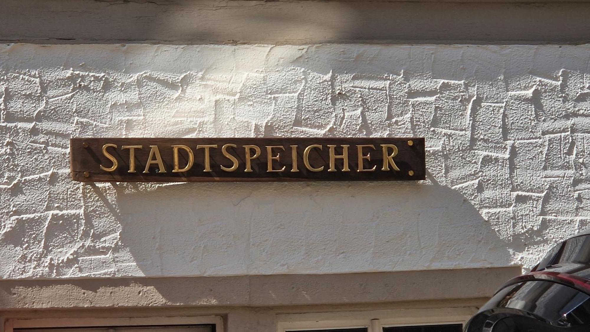 #Stadtspeicher - Suite Goldener Stern In Der Altstadt ローテンブルク・オプ・デア・タウバー エクステリア 写真